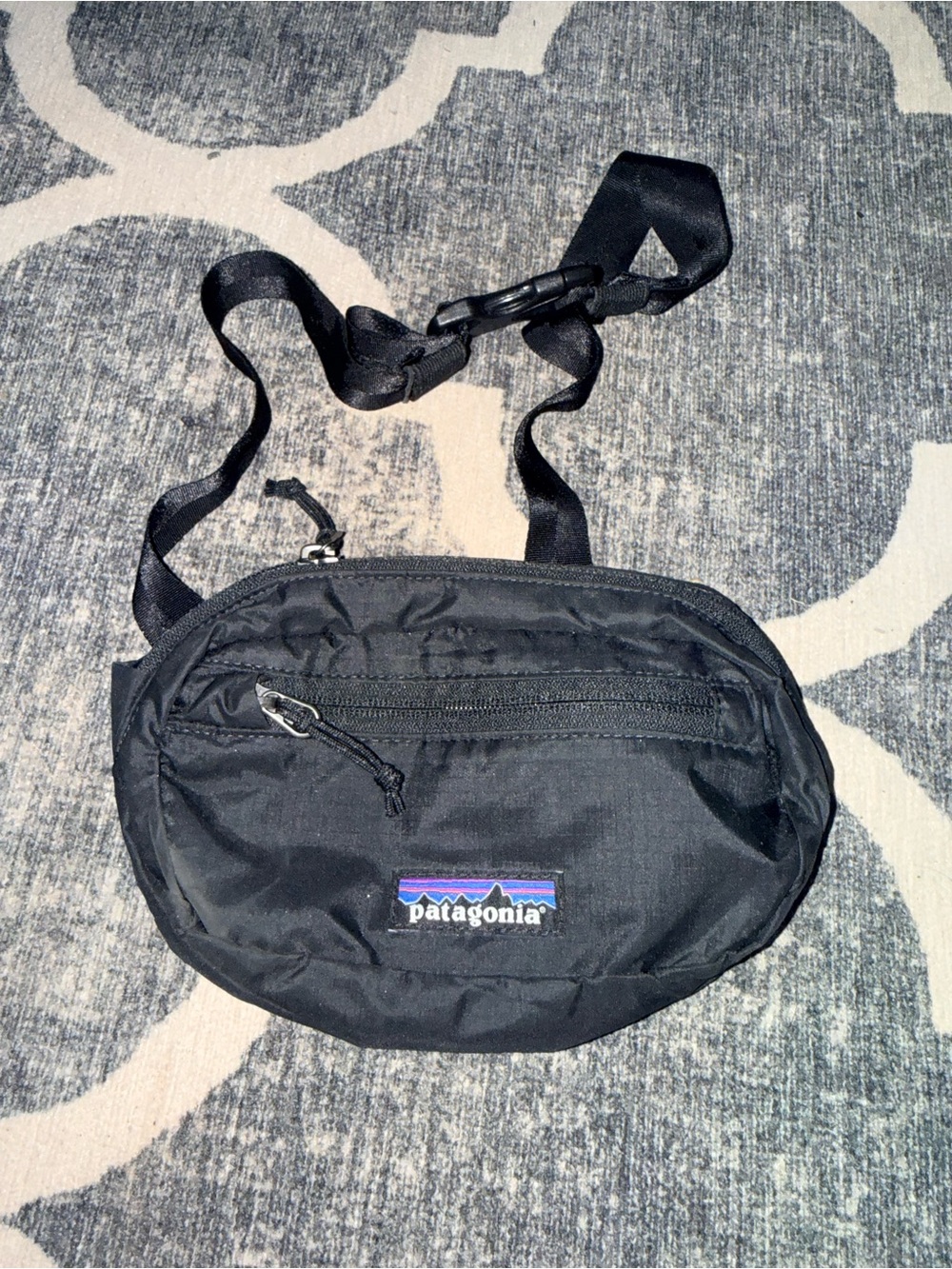 Patagonia ultralight black hole hip Pack